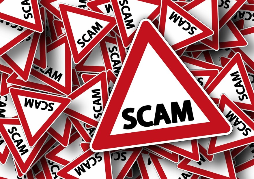 What are some classic warning signs of possible fraud and scams?